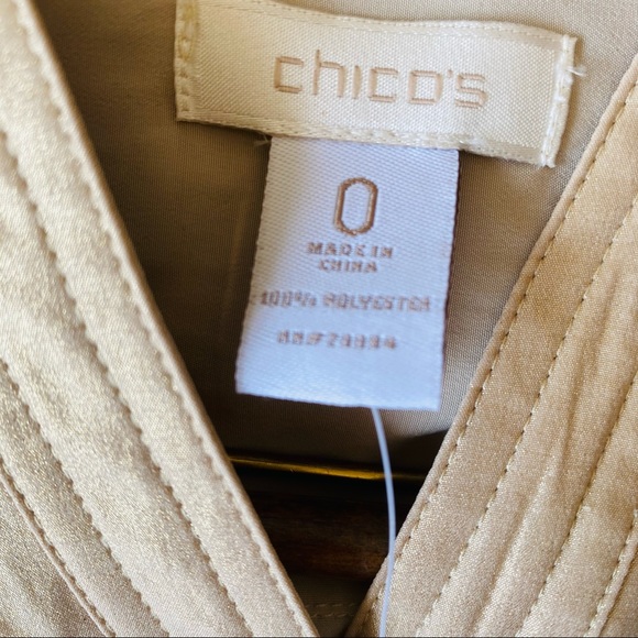 Chico’s Gold Button-up Izzie Blouse 0 - Picture 5 of 6